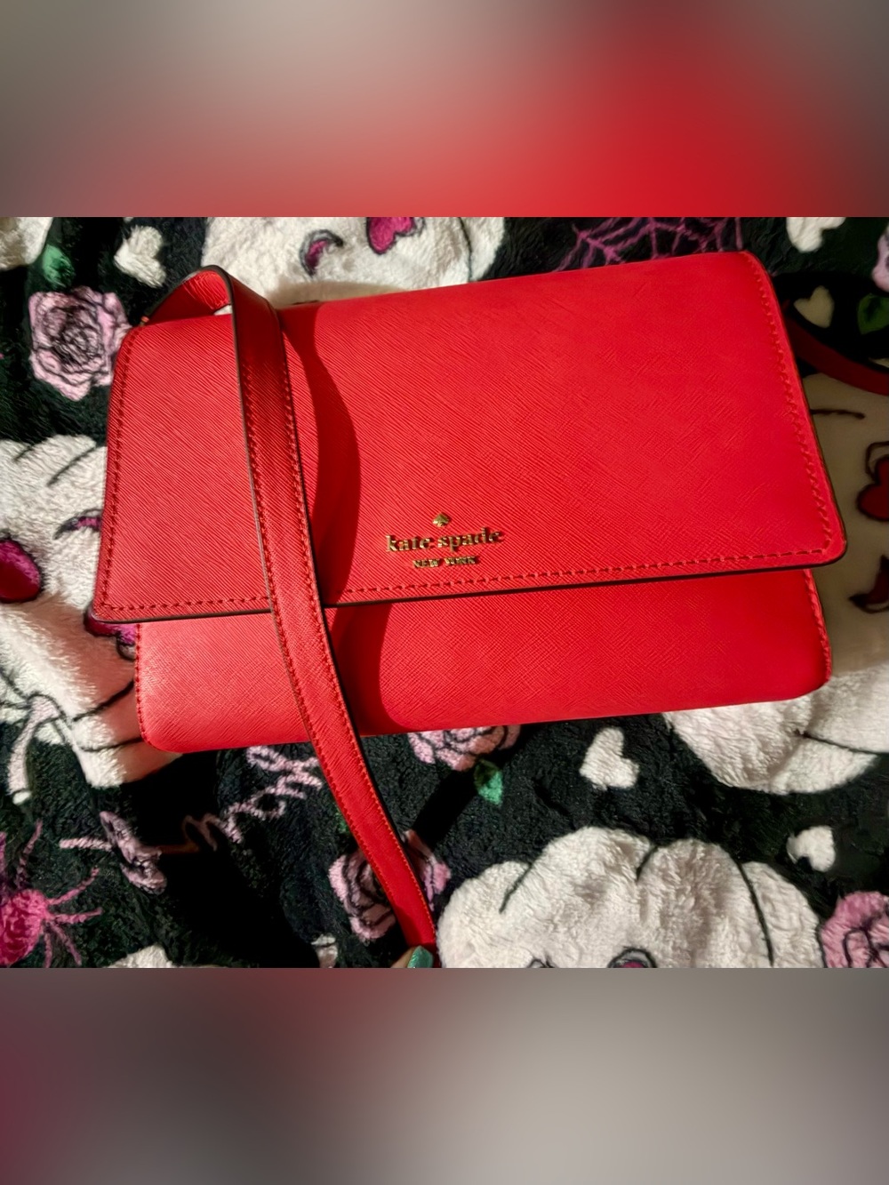 Kate Spade Hot Pink Saffiano Leather Crossbody Bag LIKE NEW - Picture 3 of 16